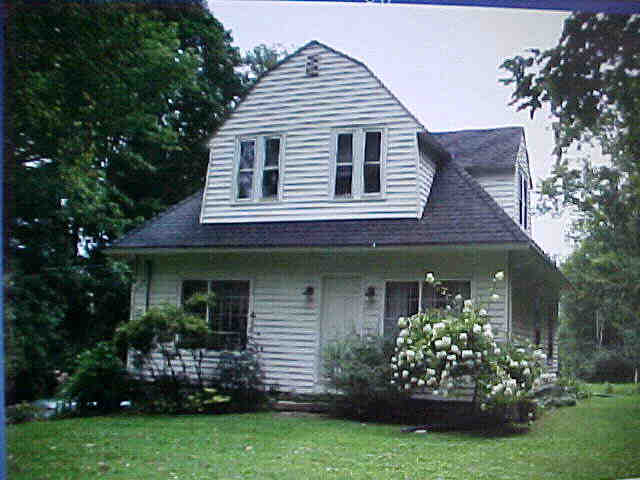 Building photograph for 134 MAIN STREET